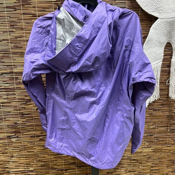 Marmot Women's PreCip Eco Rain Jacket - Paisley Purple Size S - Picture 3 of 3